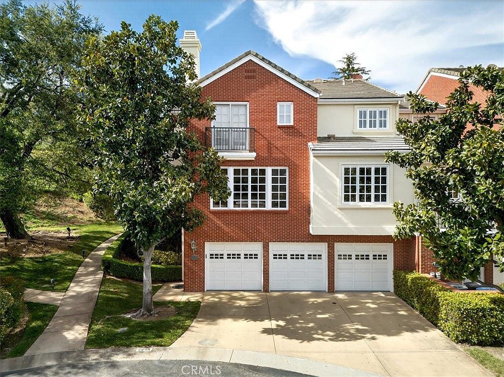 2443 Swanfield Ct Thousand Oaks, CA 91361 - Thumbnail 3