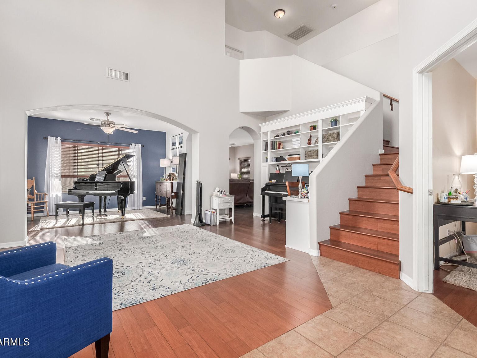 1111 E Blue Spruce Ln Gilbert, AZ 85298 - Thumbnail 3