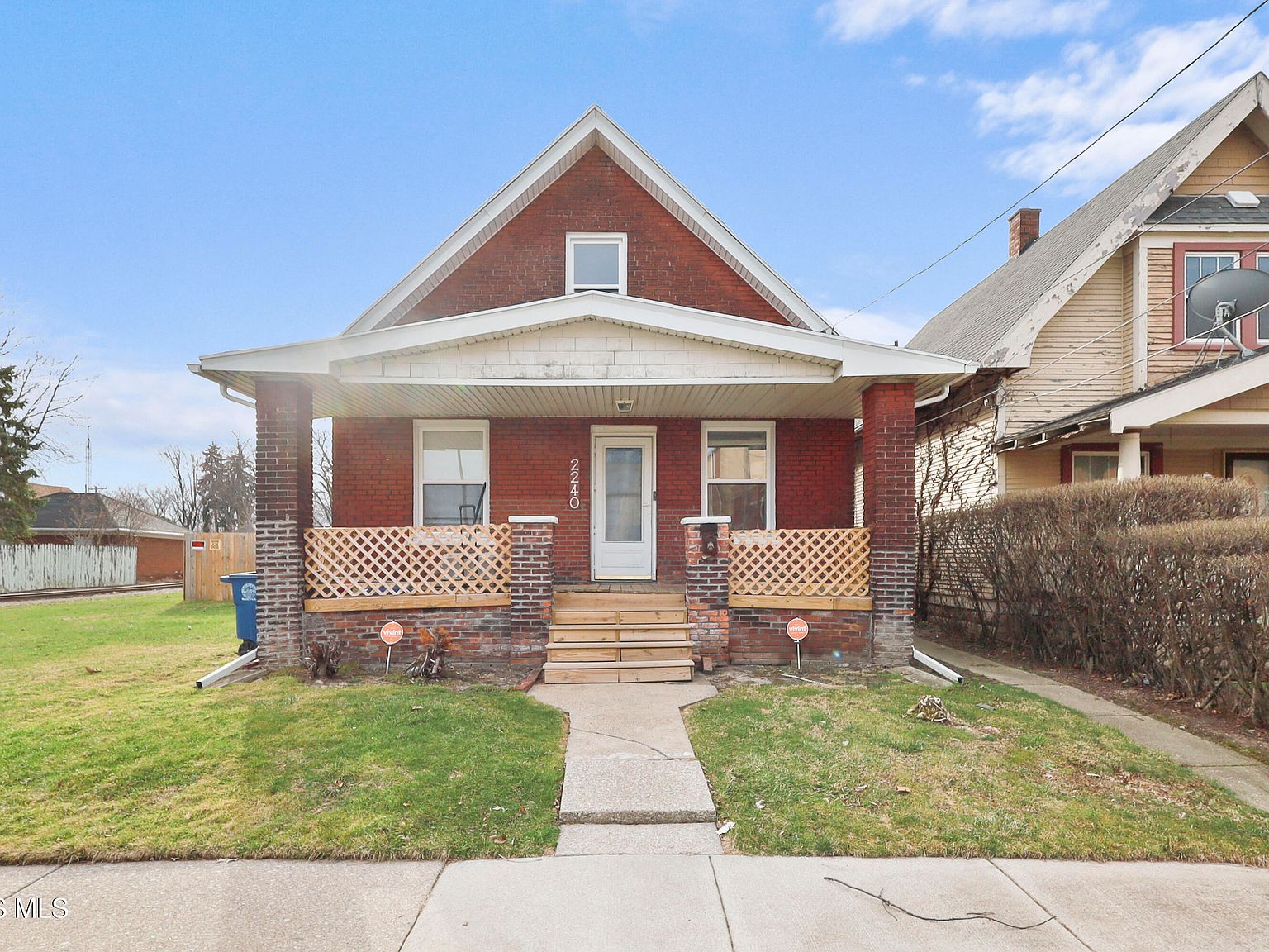 2240 Valentine St Toledo, OH 43605 - Thumbnail 3