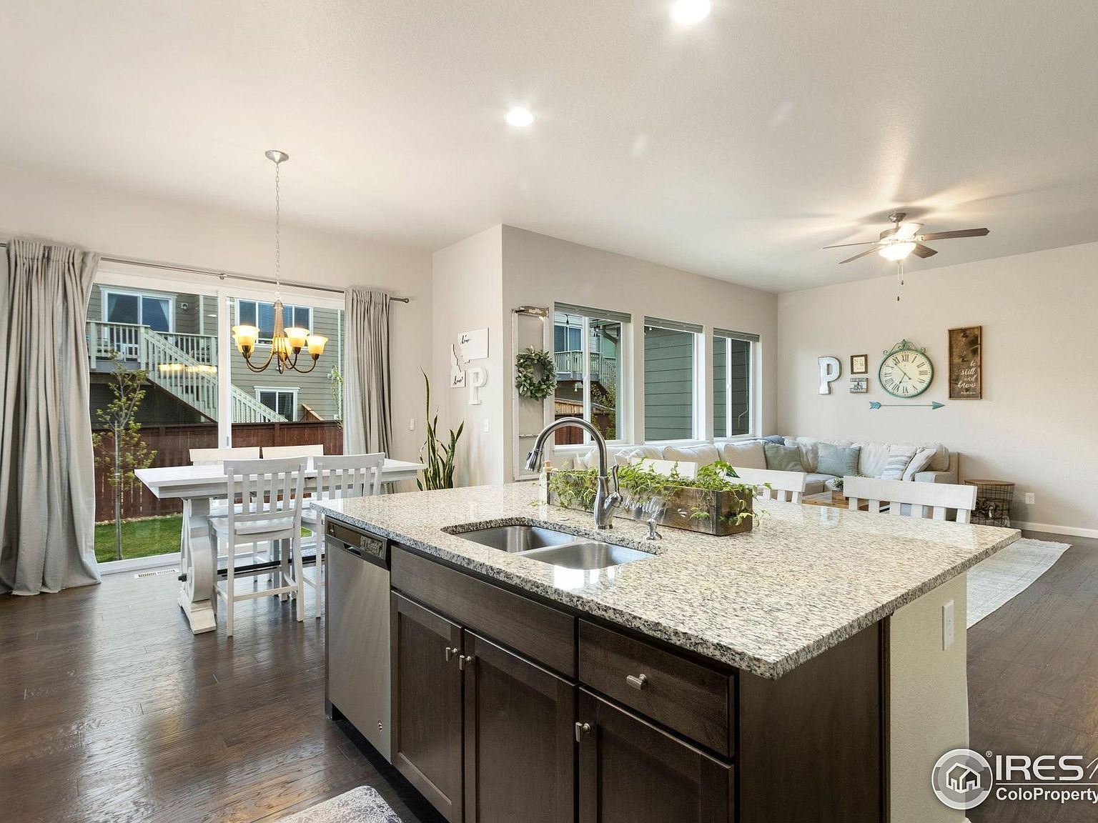 719 Wagon Bend Rd Berthoud, CO 80513 - Thumbnail 3