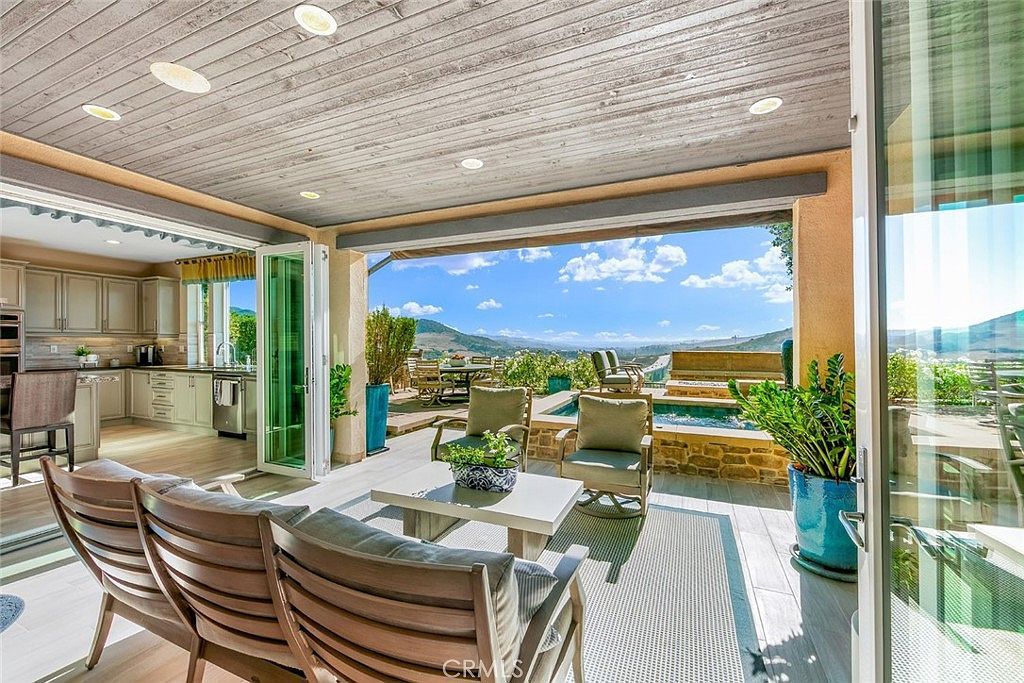 15 Ventada St Mission Viejo, CA 92694 - Thumbnail 3