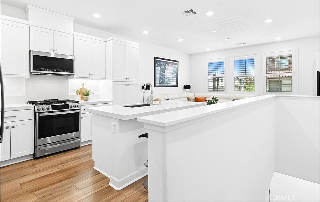 112 Juniper Dr Rancho Mission Viejo, CA 92694 - Thumbnail 3