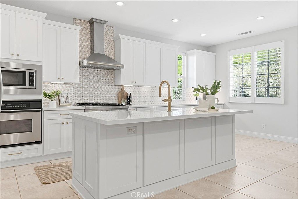 3 Duskywing Ct Mission Viejo, CA 92694 - Thumbnail 3