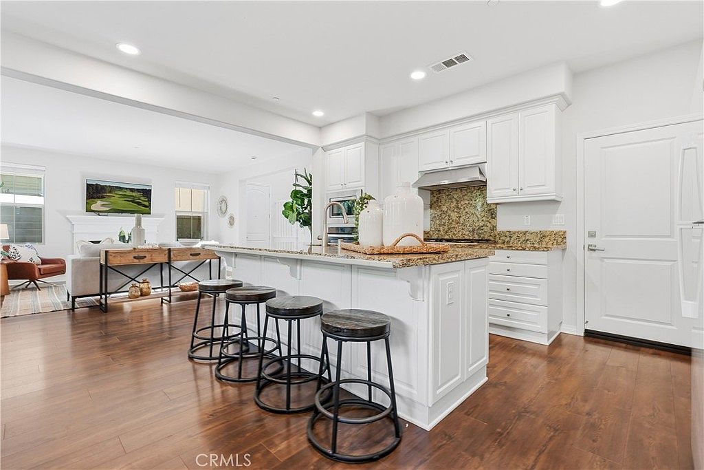 15 Gamella St Mission Viejo, CA 92694 - Thumbnail 3