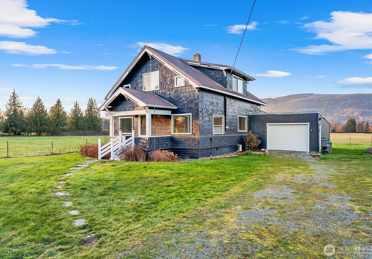 30731 Walberg Rd Sedro Woolley, WA 98284 - Thumbnail 3