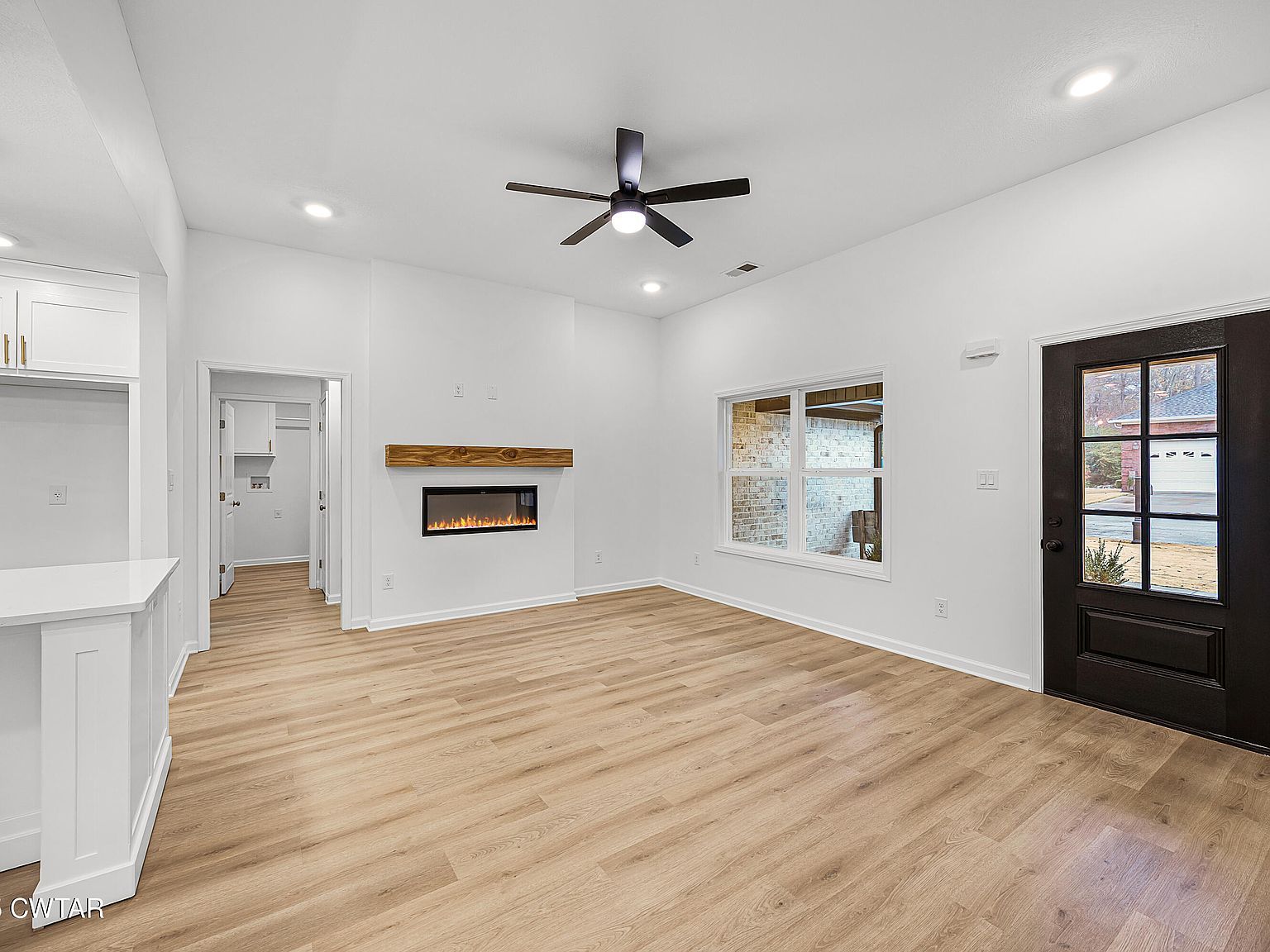 114 Crestview Cv Trenton, TN 38382 - Thumbnail 3