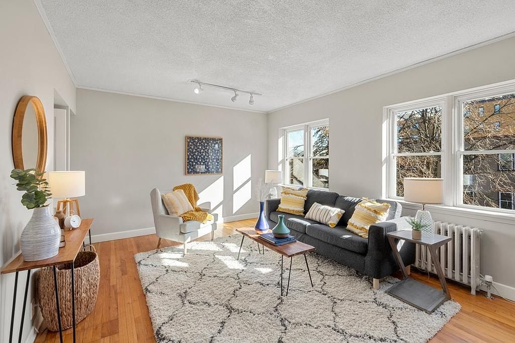 3126 W Bde Maka Ska Blvd APT 411 Minneapolis, MN 55416 - Thumbnail 3