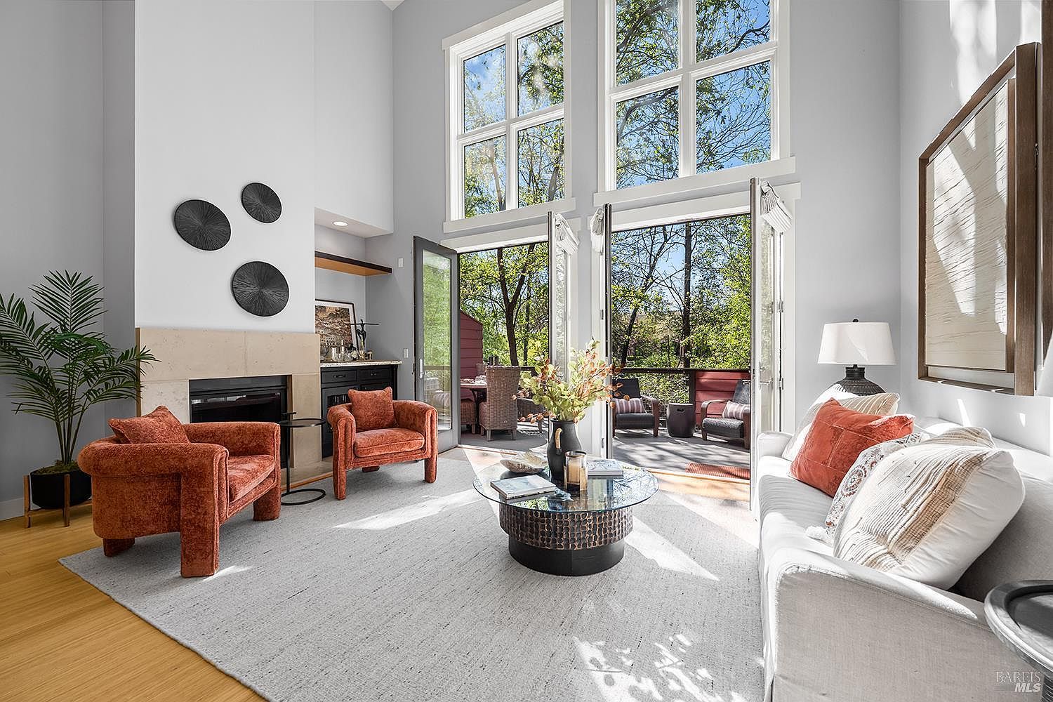 516 Grove St Healdsburg, CA 95448 - Thumbnail 3