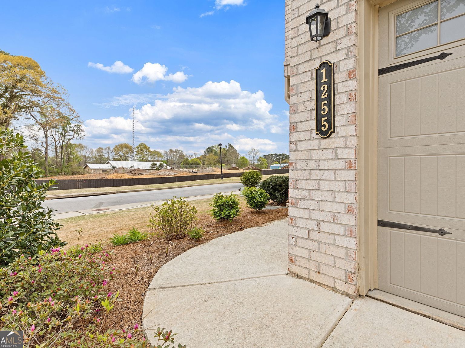 1255 Lanier Meadow Dr Buford, GA 30518 - Thumbnail 3