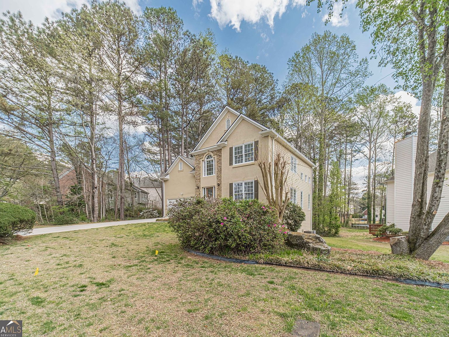 4706 Cedar Wood Dr SW Lilburn, GA 30047 - Thumbnail 3