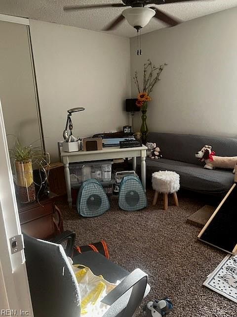 611 Pine Bnd Chesapeake, VA 23320 - Thumbnail 3