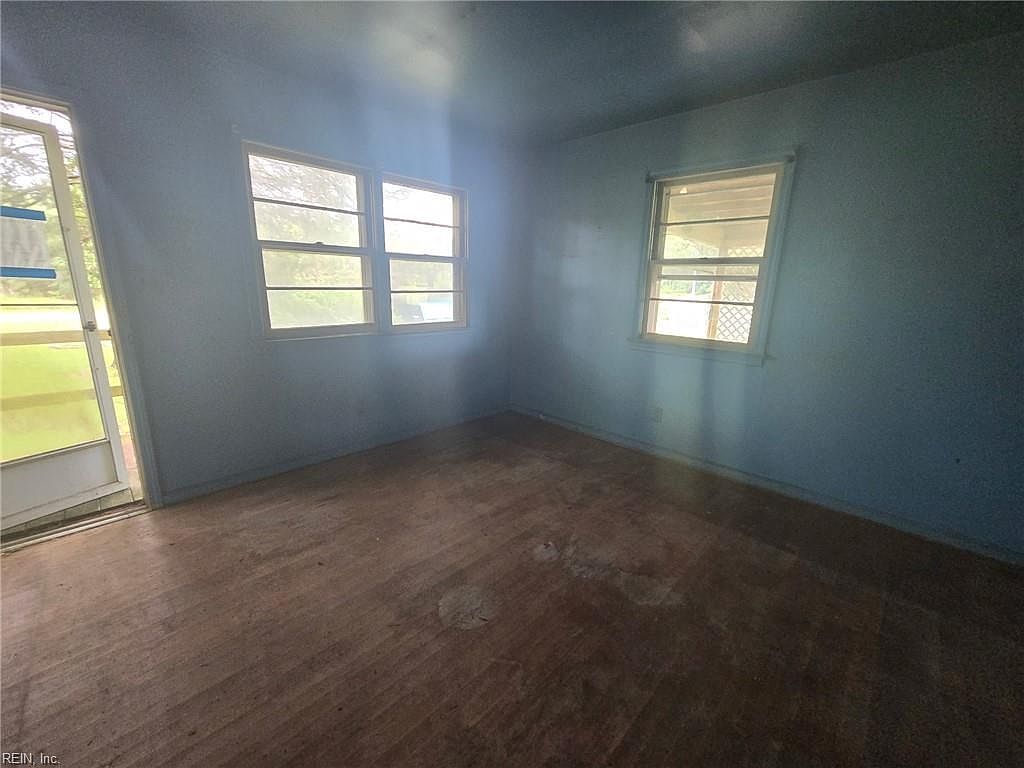 22284 Medicine Springs Rd Courtland, VA 23837 - Thumbnail 3