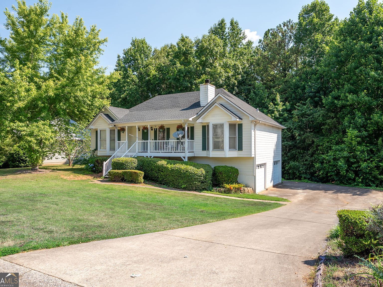 484 Legacy Park Dr Powder Springs, GA 30127 - Thumbnail 3