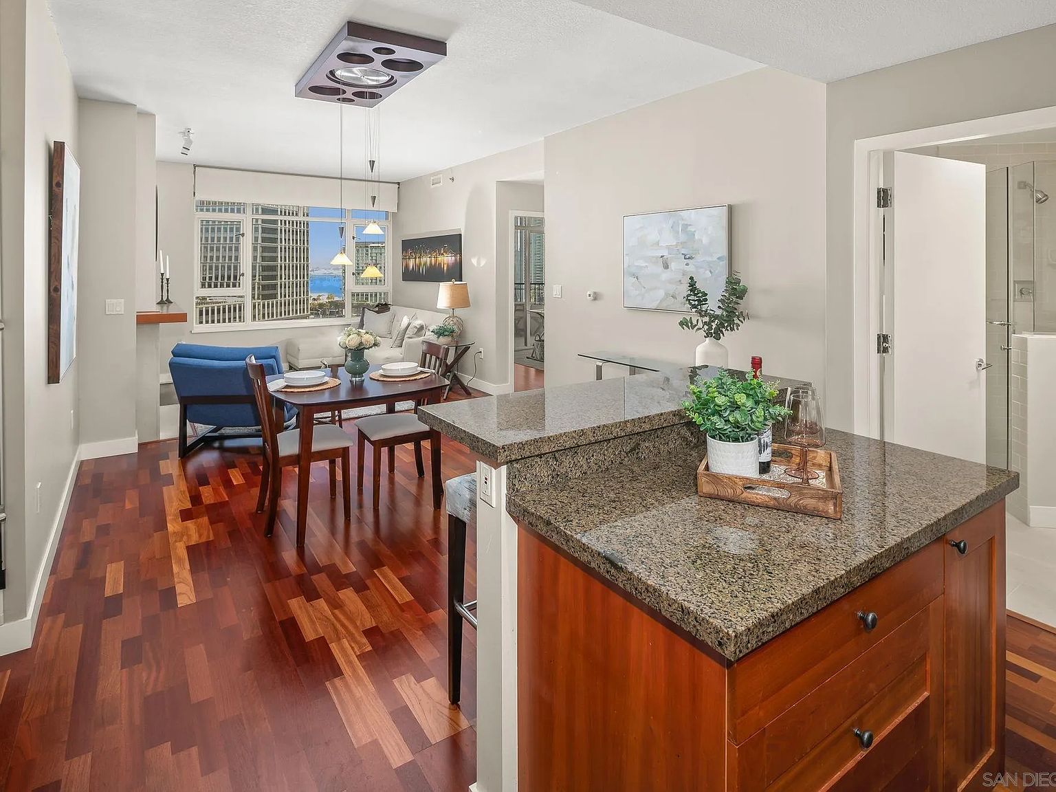 700 W Harbor Dr Unit 1506 San Diego, CA 92101 - Thumbnail 3