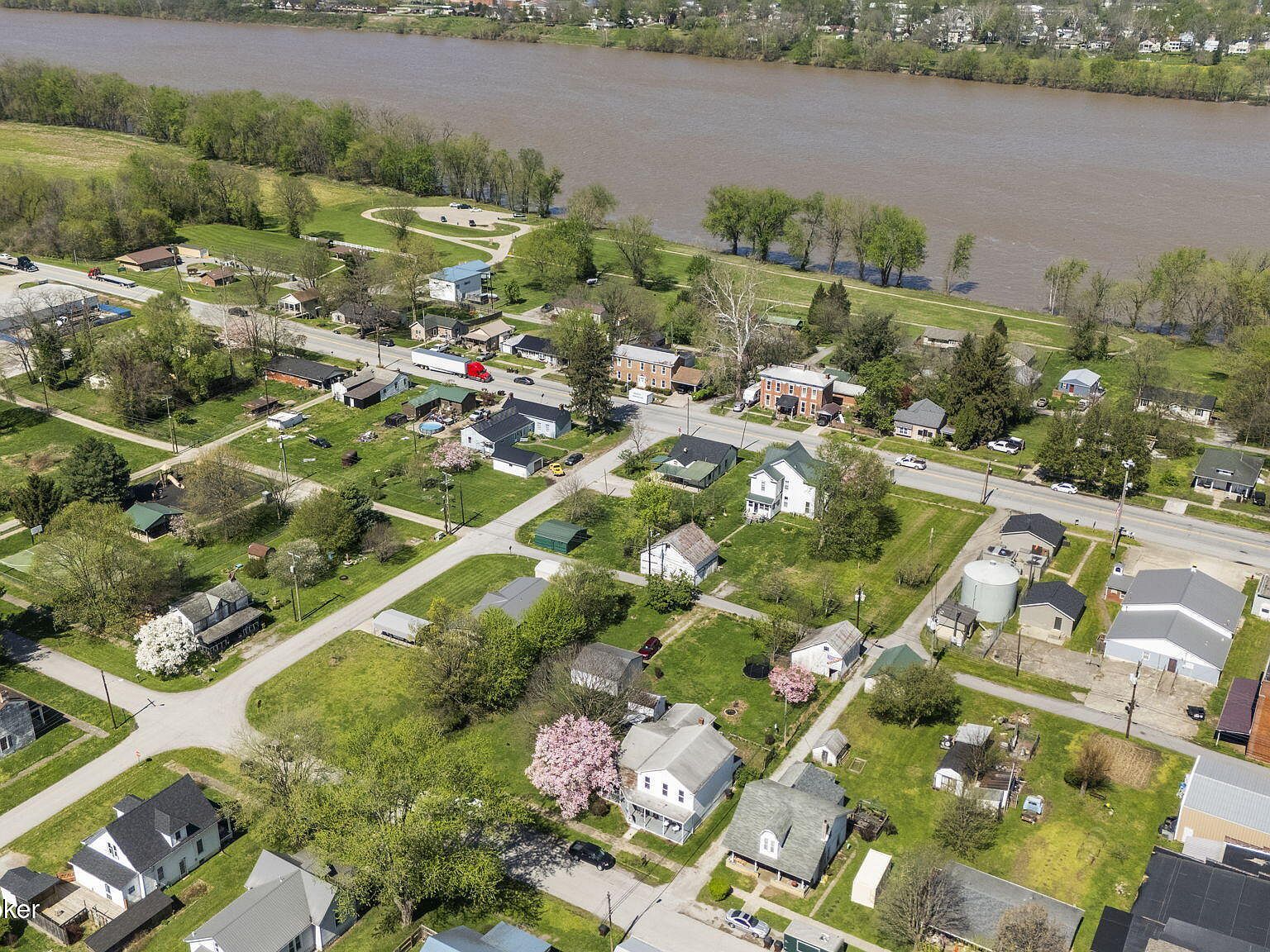 505 Union St Ghent, KY 41045 - Thumbnail 3