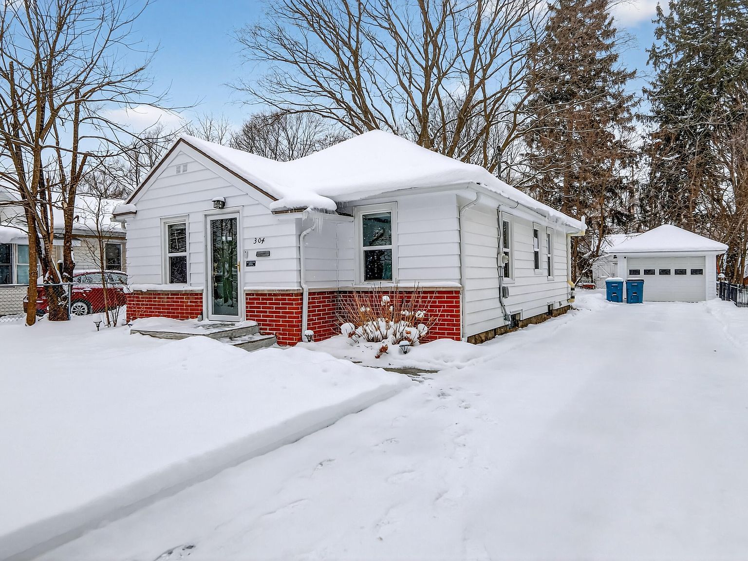 304 Fairfax Ave Kalamazoo, MI 49001 - Thumbnail 3