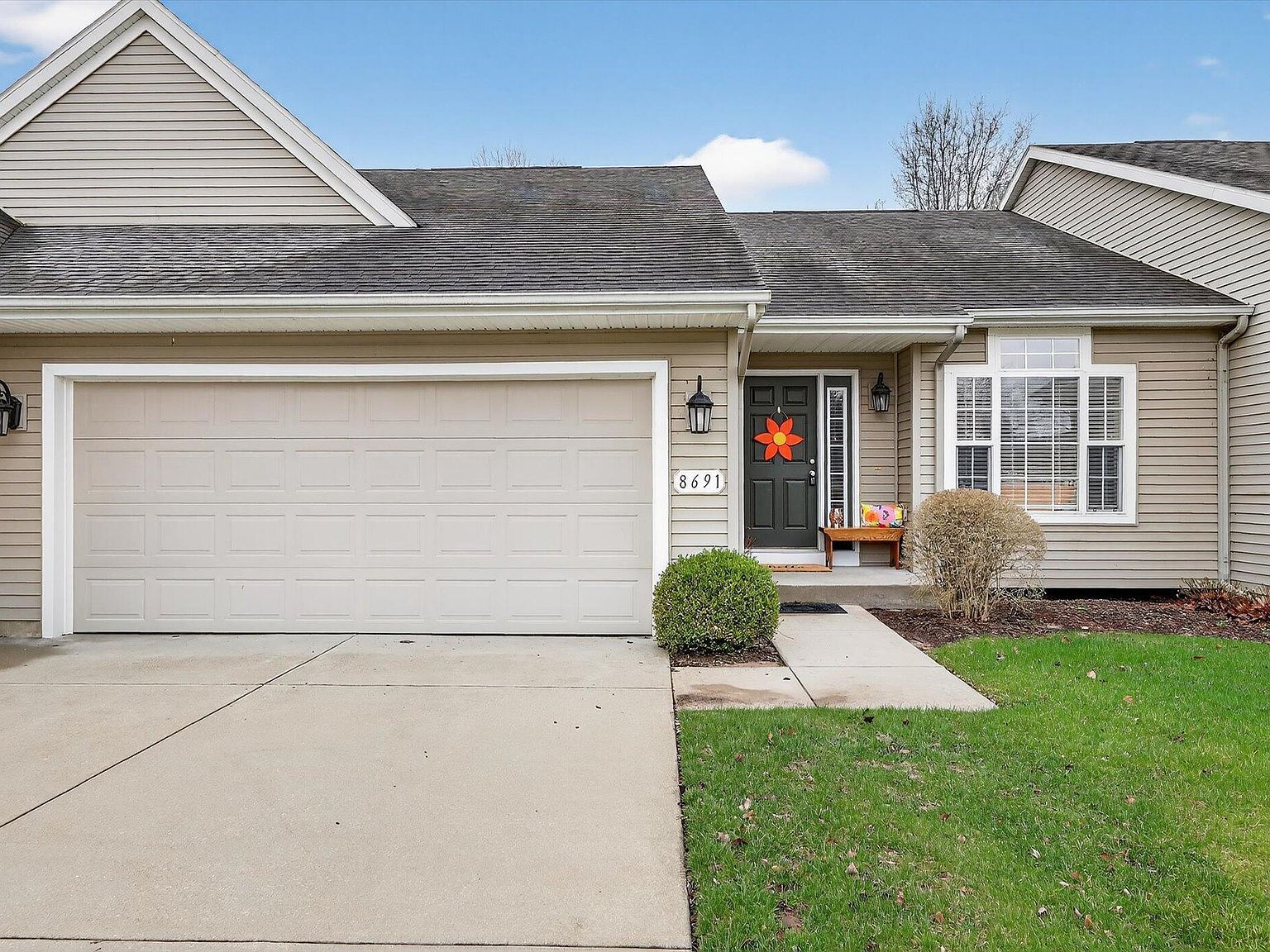 8691 Oakland Hills Cir #2 Portage, MI 49024 - Thumbnail 3