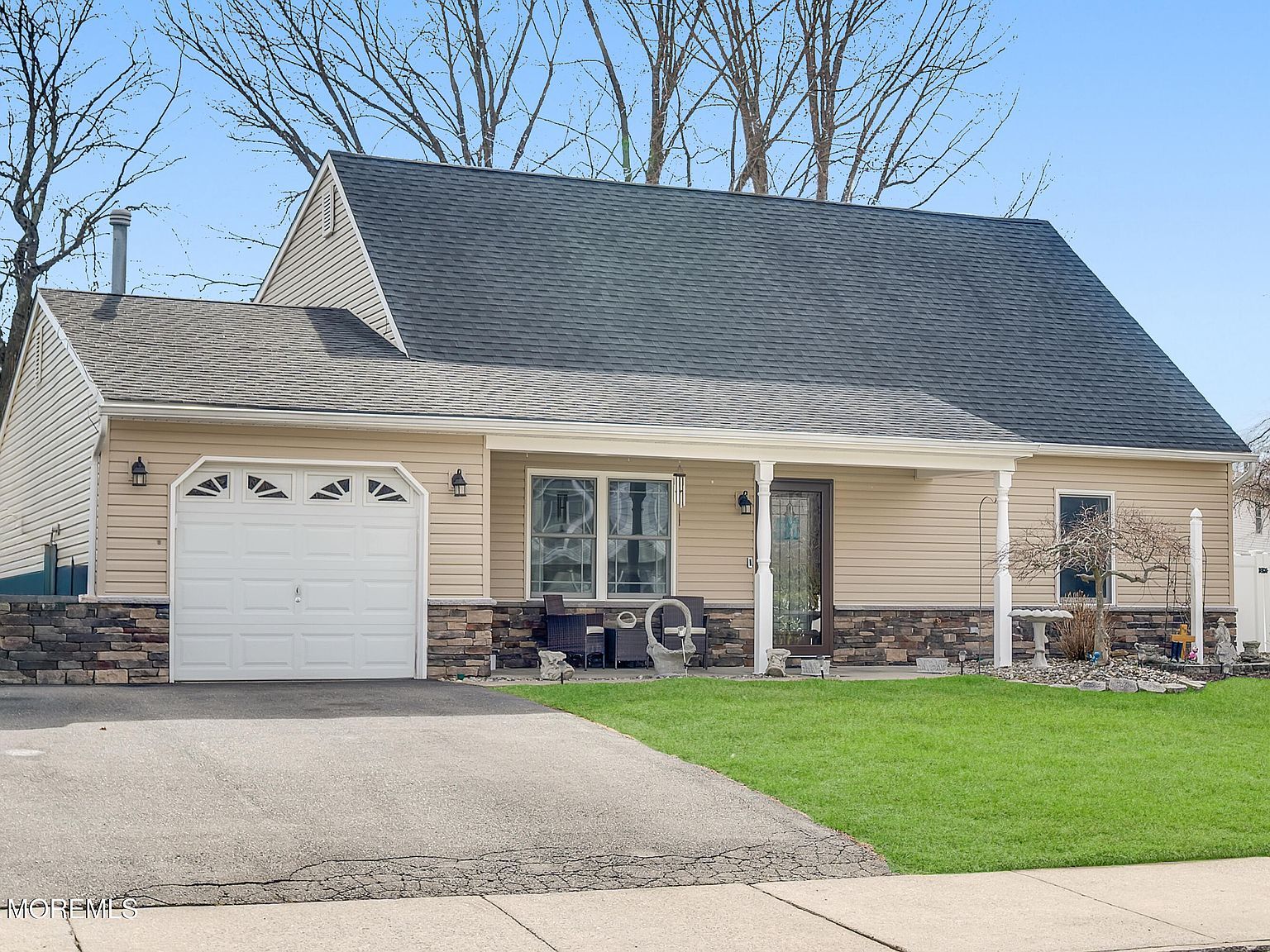 114 Starlight Rd Howell, NJ 07731 - Thumbnail 3