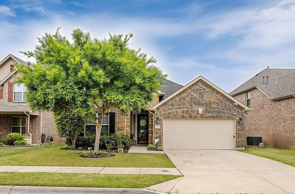 612 Sundrop Dr Little Elm, TX 75068 - Thumbnail 3