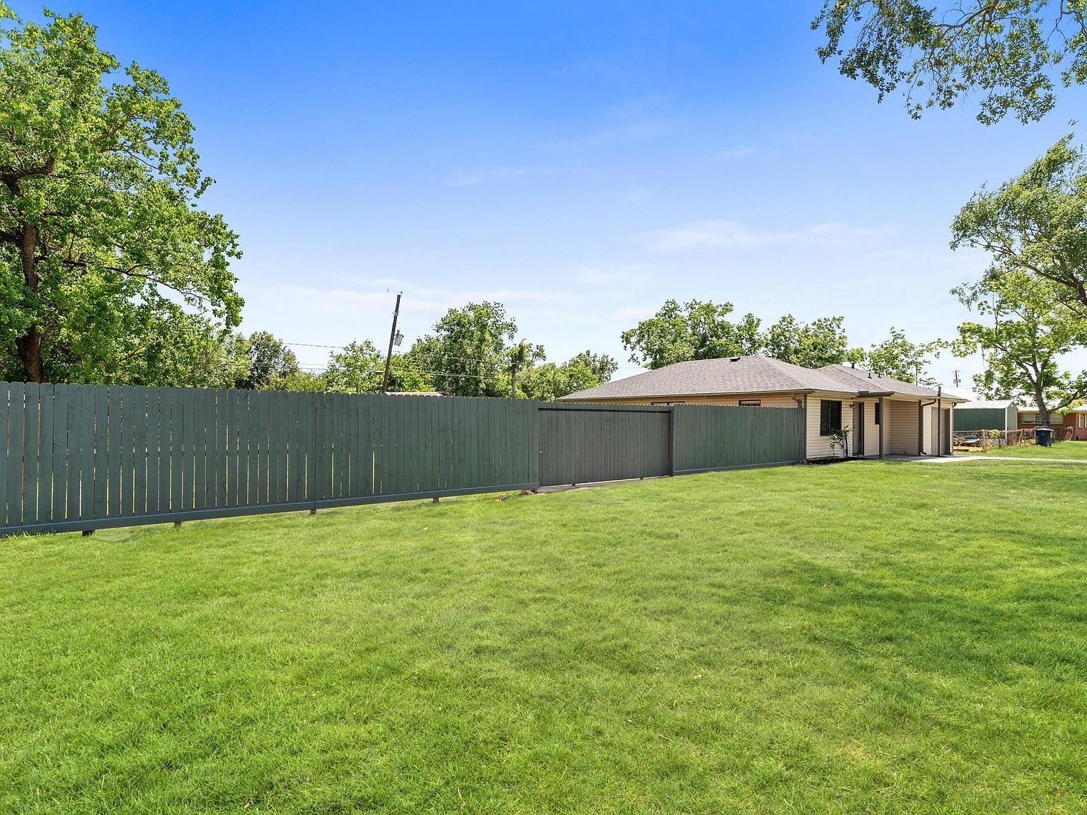 13430 Orleans St Houston, TX 77015 - Thumbnail 3