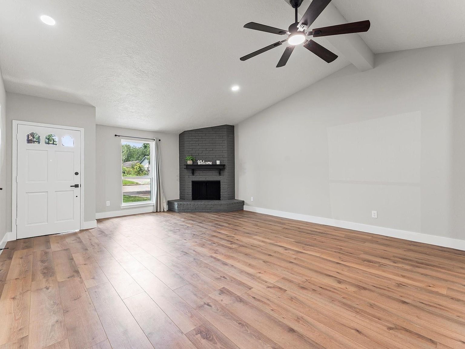 307 Sulky Trail St Houston, TX 77060 - Thumbnail 3