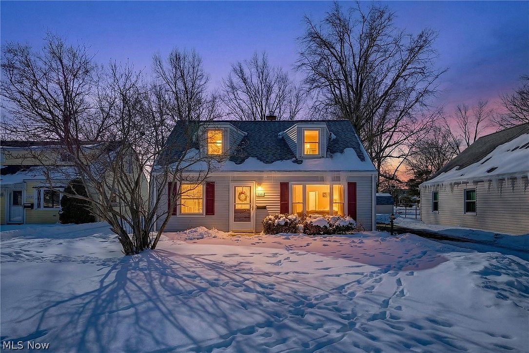 29070 W Willowick Dr Willowick, OH 44095 - Thumbnail 3