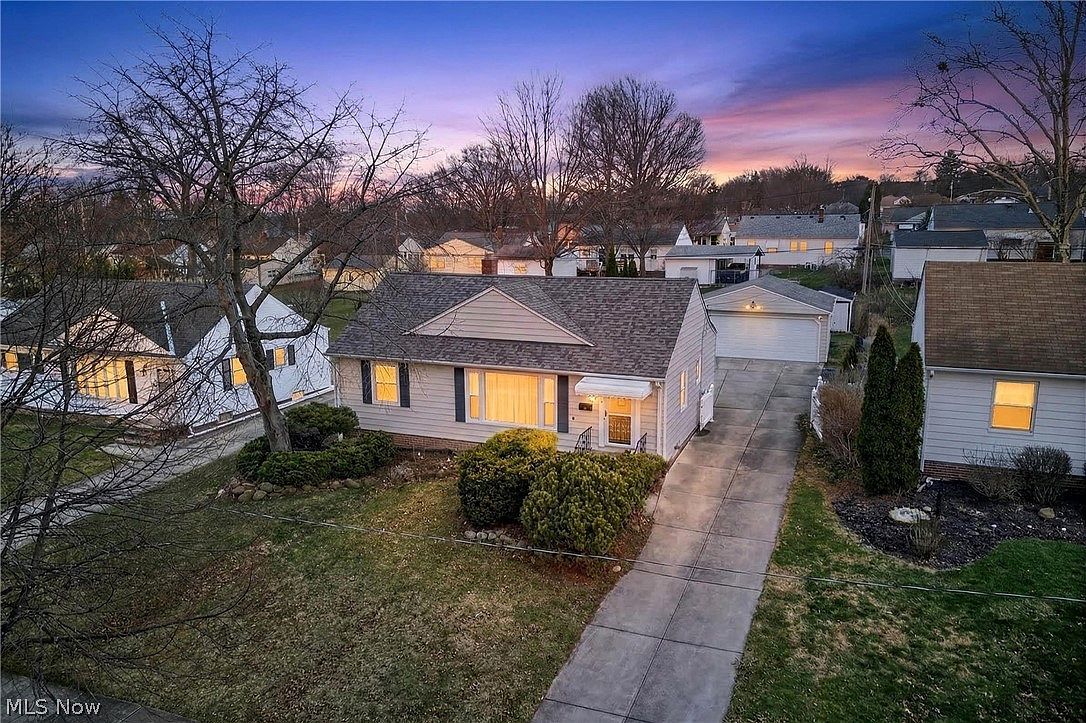 5229 Melody Ln Willoughby, OH 44094 - Thumbnail 3