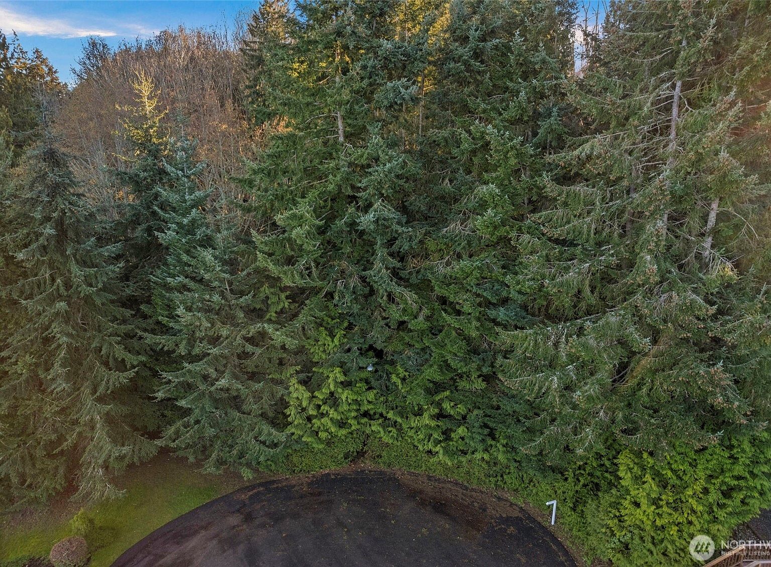 4224 Mitchell Dr Anacortes, WA 98221 - Thumbnail 3