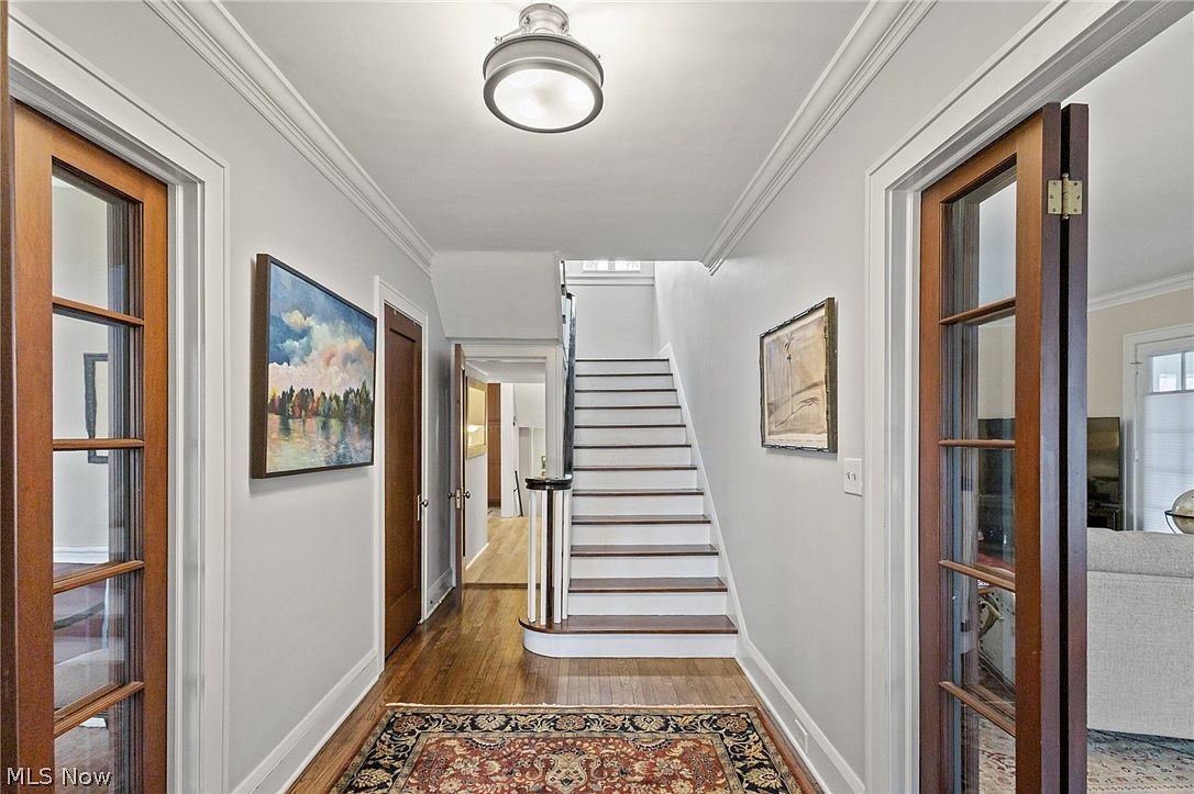 2847 Berkshire Rd Cleveland Heights, OH 44118 - Thumbnail 3