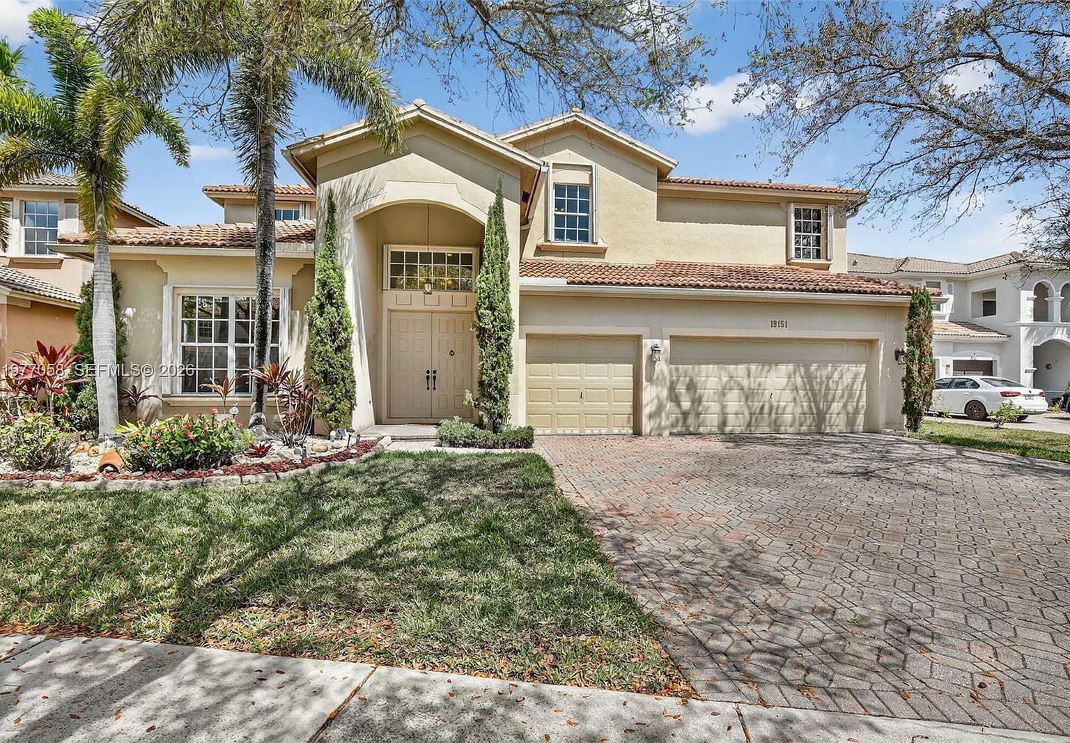 19151 N Hibiscus St Weston, FL 33332 - Thumbnail 3