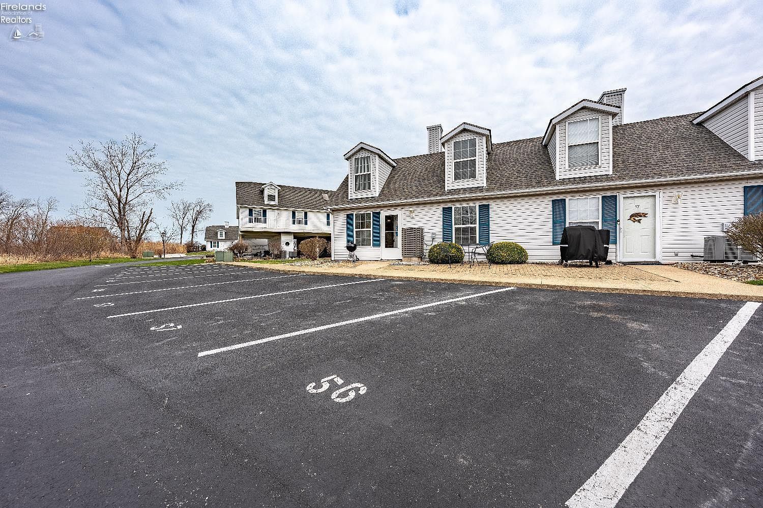 59 N Schooner Point Dr #59 Pt Clinton, OH 43452 - Thumbnail 3