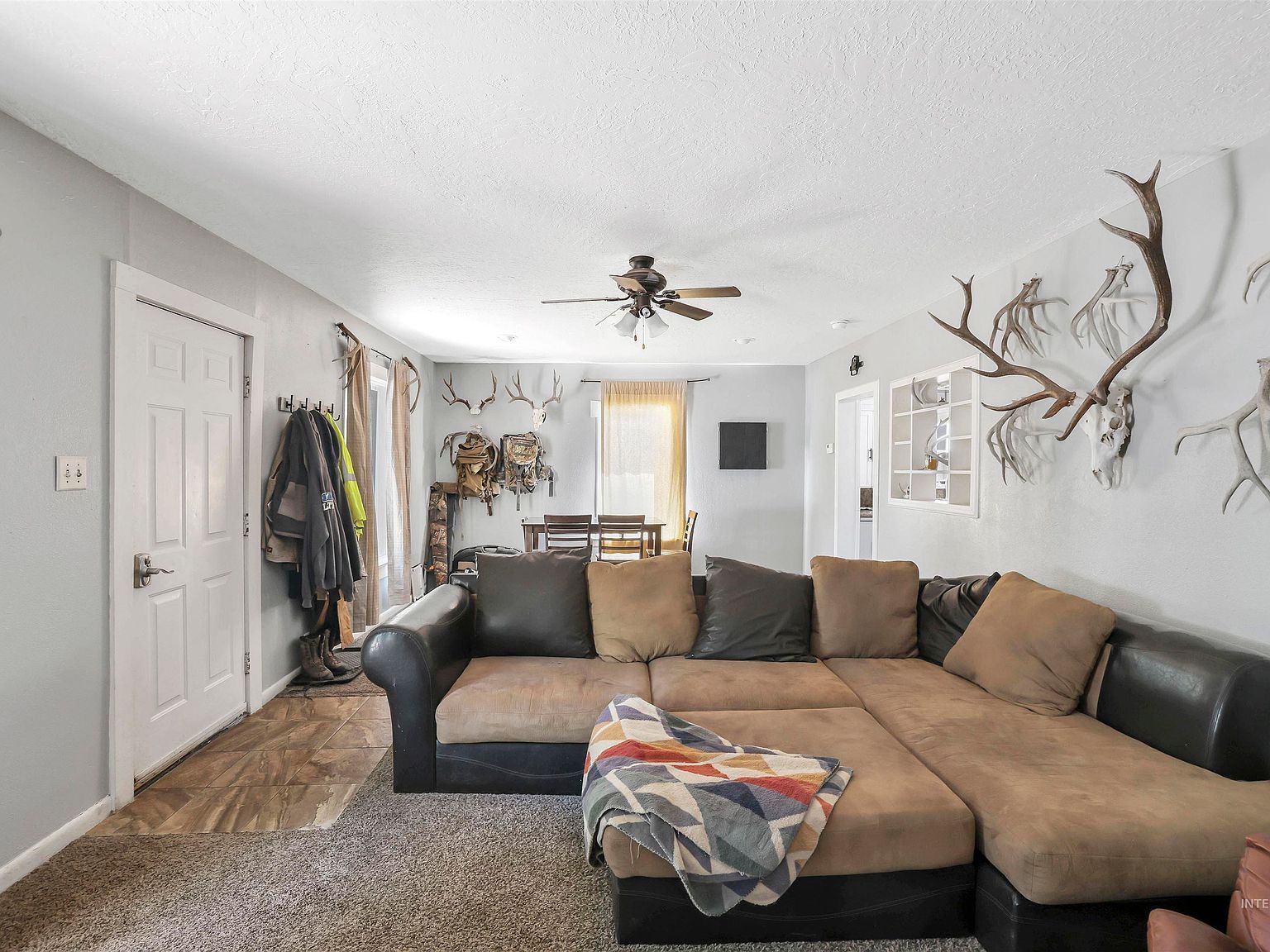 434 Park St S Hazelton, ID 83335 - Thumbnail 3