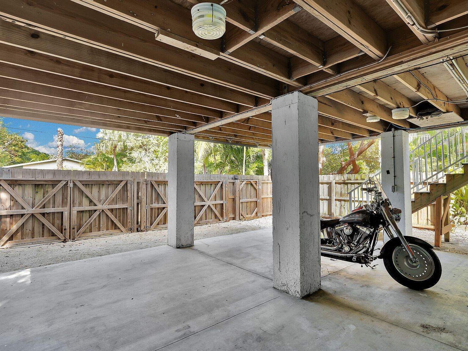 31124 Avenue C Big Pine Key, FL 33043 - Thumbnail 3