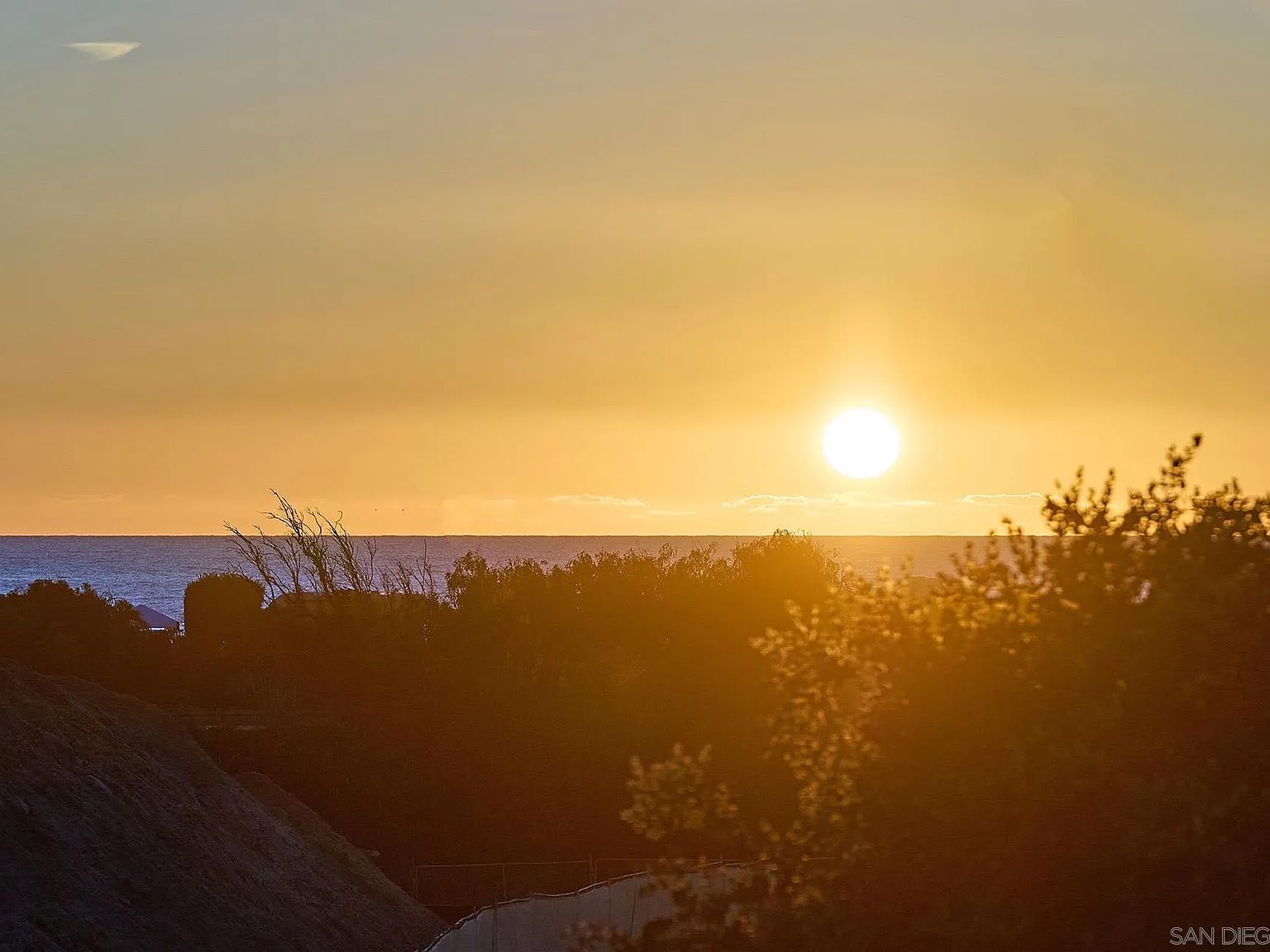 7354 Escallonia Ct Carlsbad, CA 92011 - Thumbnail 3