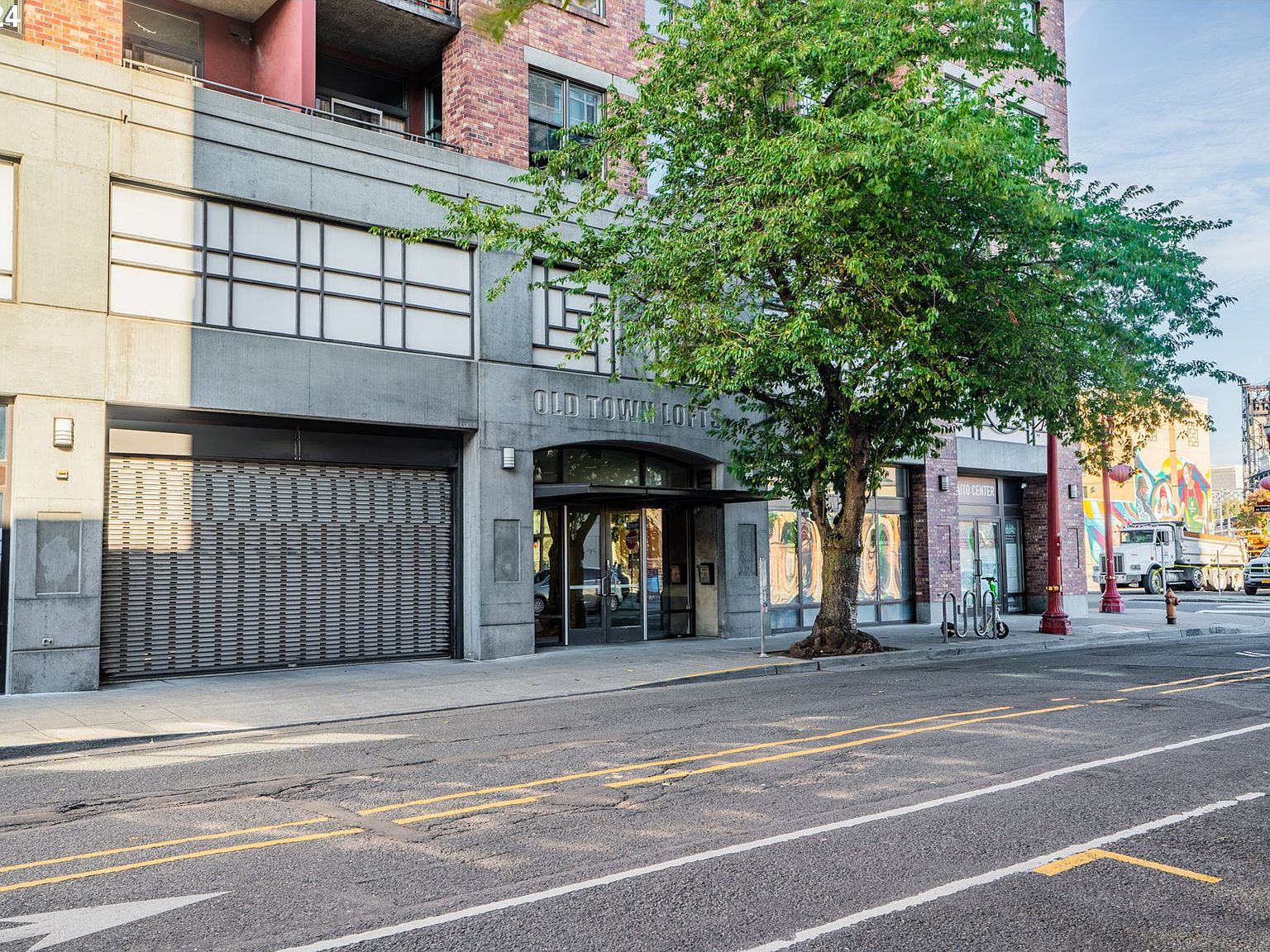 411 NW Flanders St APT 805 Portland, OR 97209 - Thumbnail 3