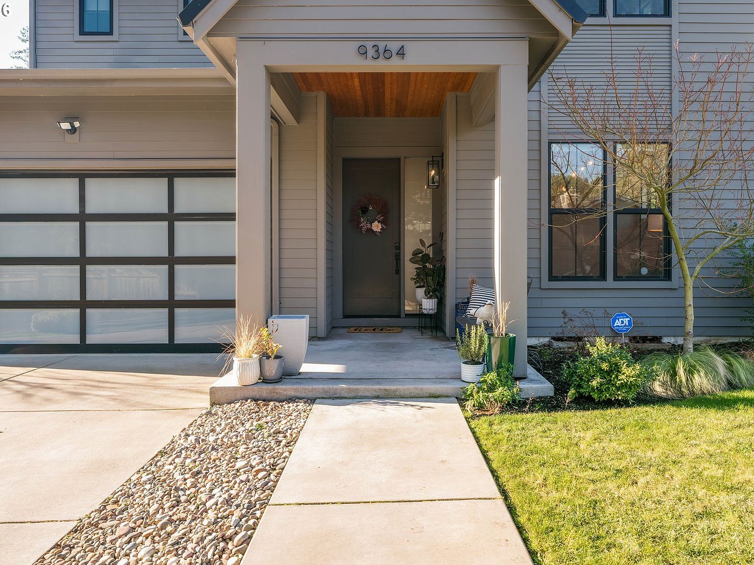 9364 SW Morrison St Portland, OR 97225 - Thumbnail 3