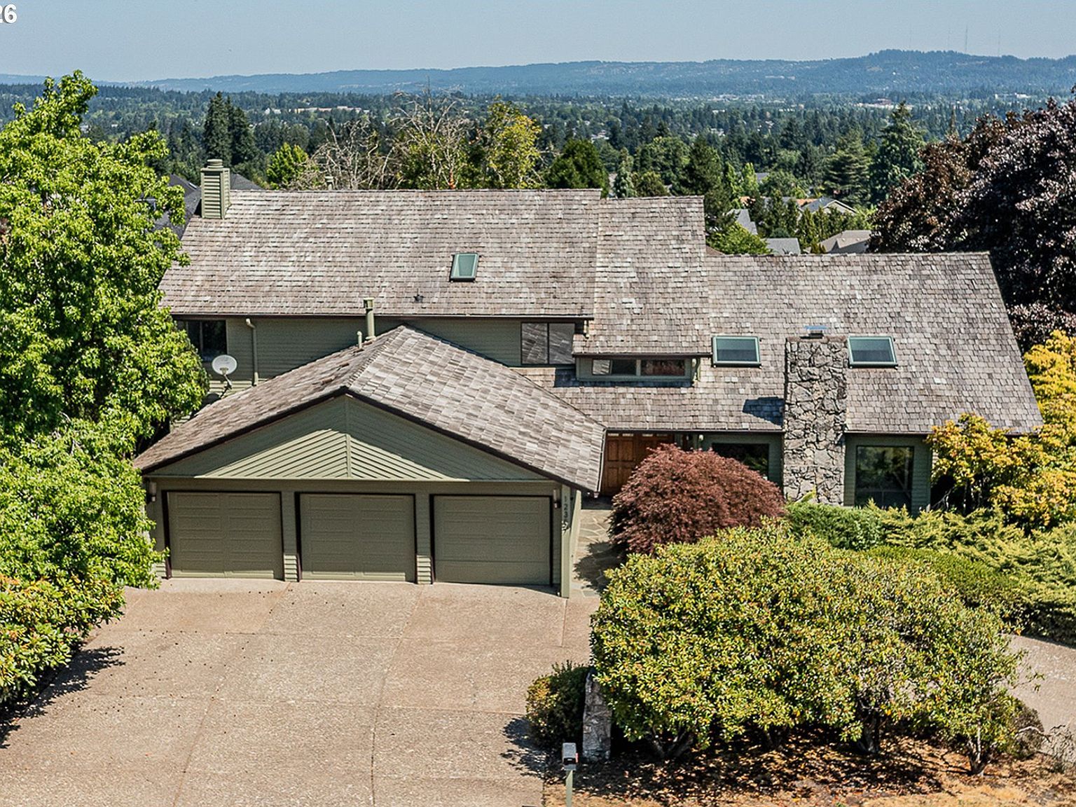 12357 SW Duchilly Ct Tigard, OR 97224 - Thumbnail 3