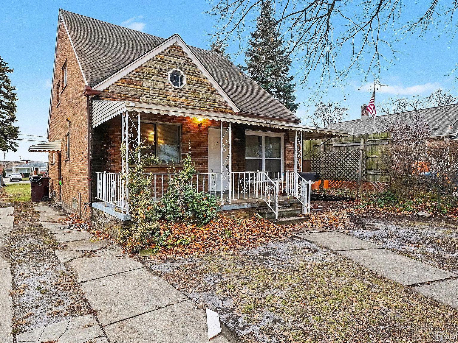 7356 Wiegand Blvd Center Line, MI 48015 - Thumbnail 3