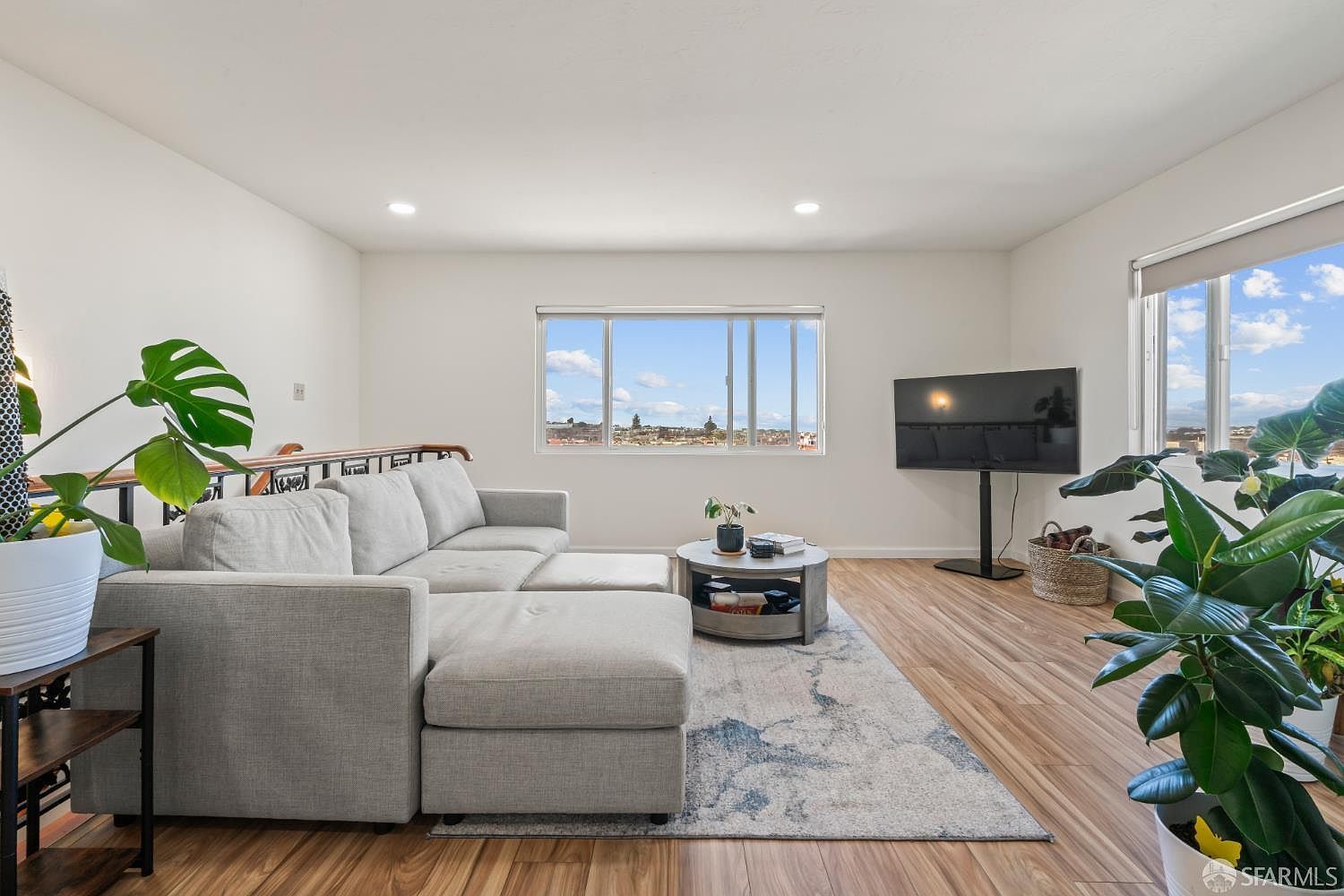 1551-1551A 20th Ave San Francisco, CA 94122 - Thumbnail 3