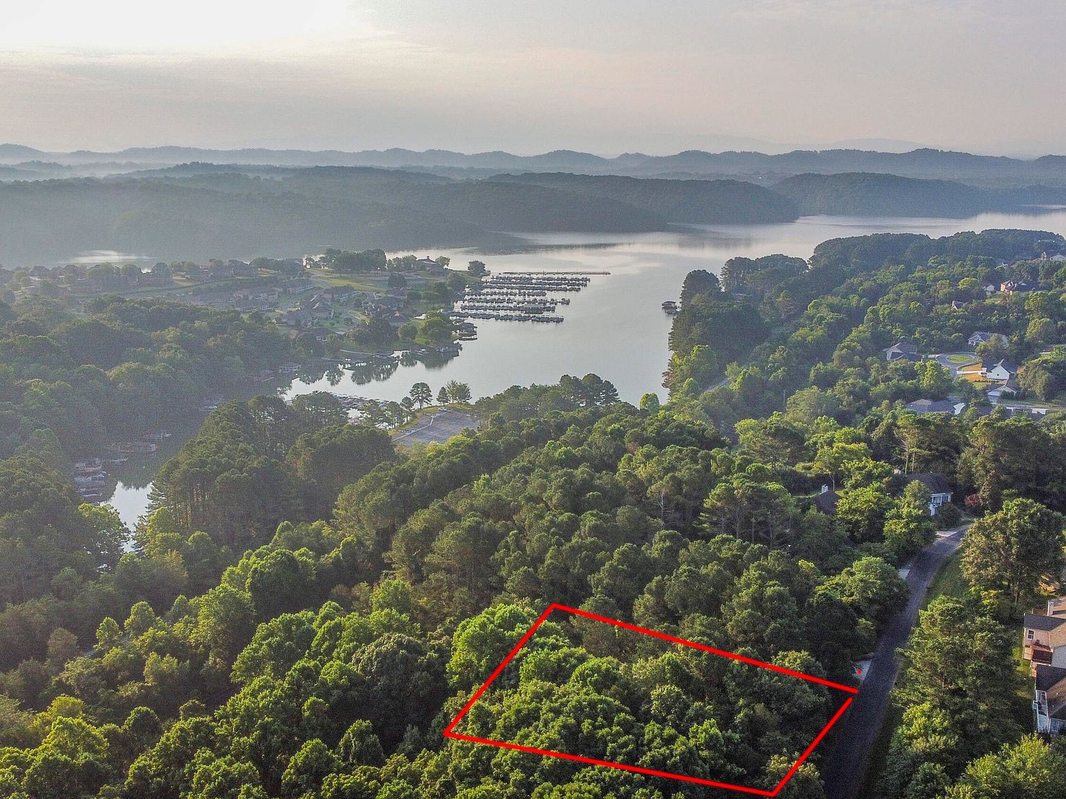 131 Sasa Way Loudon, TN 37774 - Thumbnail 3