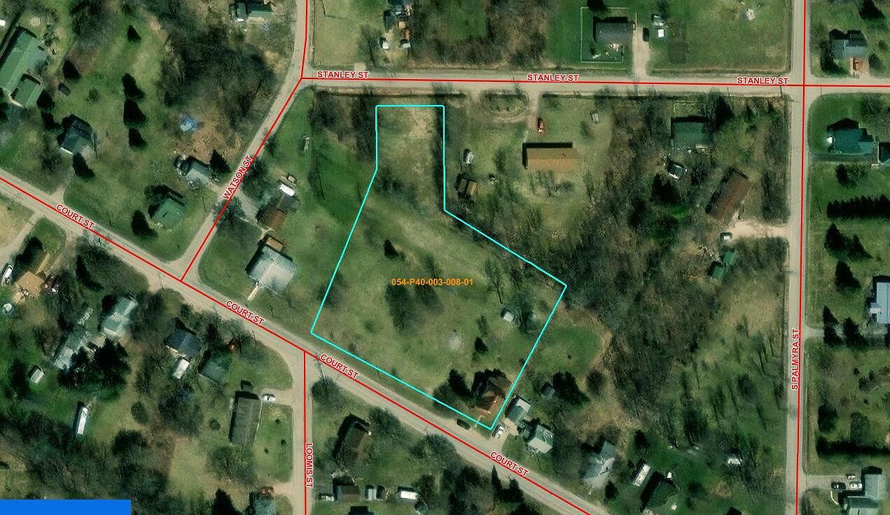 1238 Court St Cheboygan, MI 49721 - Thumbnail 3