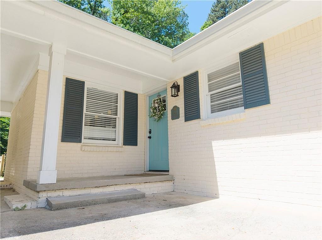 1942 Kenwood Rd SE Smyrna, GA 30082 - Thumbnail 3