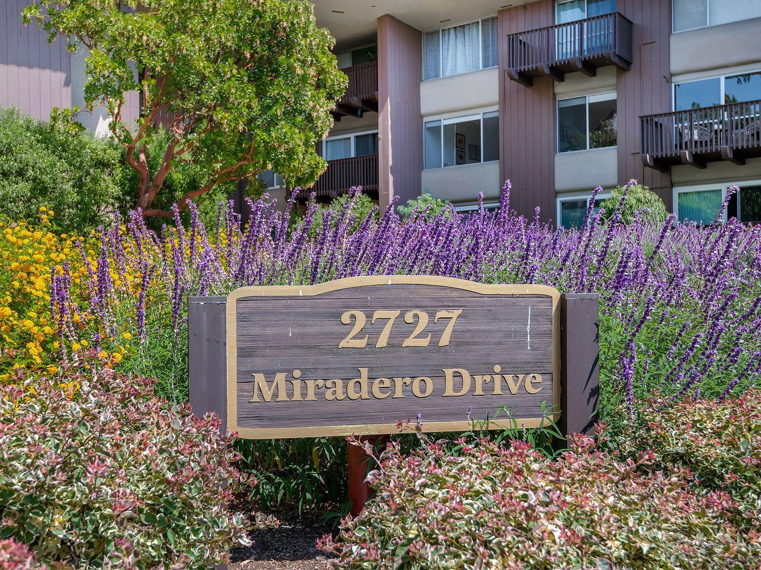 2727 Miradero Dr APT 302 Santa Barbara, CA 93105 - Thumbnail 3