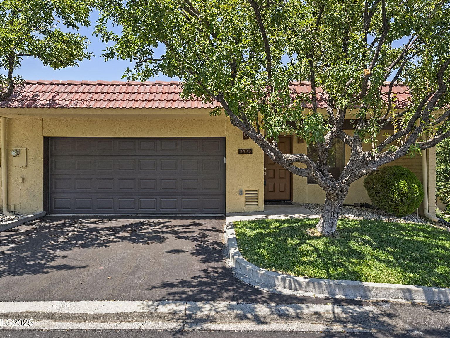 3349 Skyline Blvd Reno, NV 89509 - Thumbnail 3