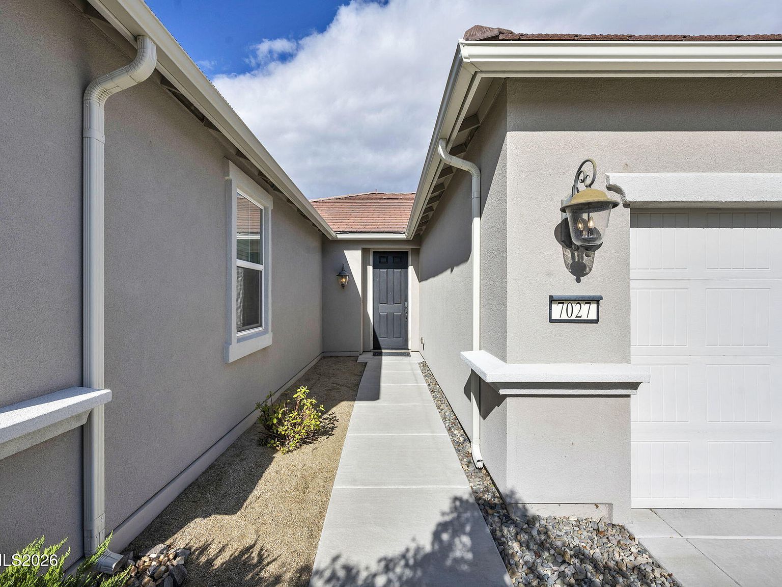 7027 Woodward Rd Sparks, NV 89436 - Thumbnail 3