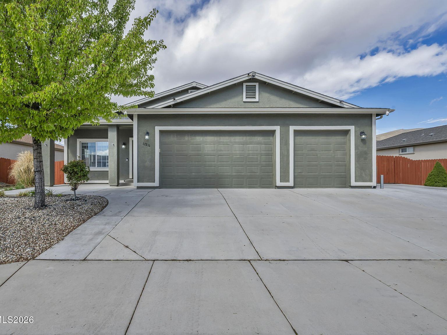 17211 Desert Lake Dr Reno, NV 89508 - Thumbnail 3