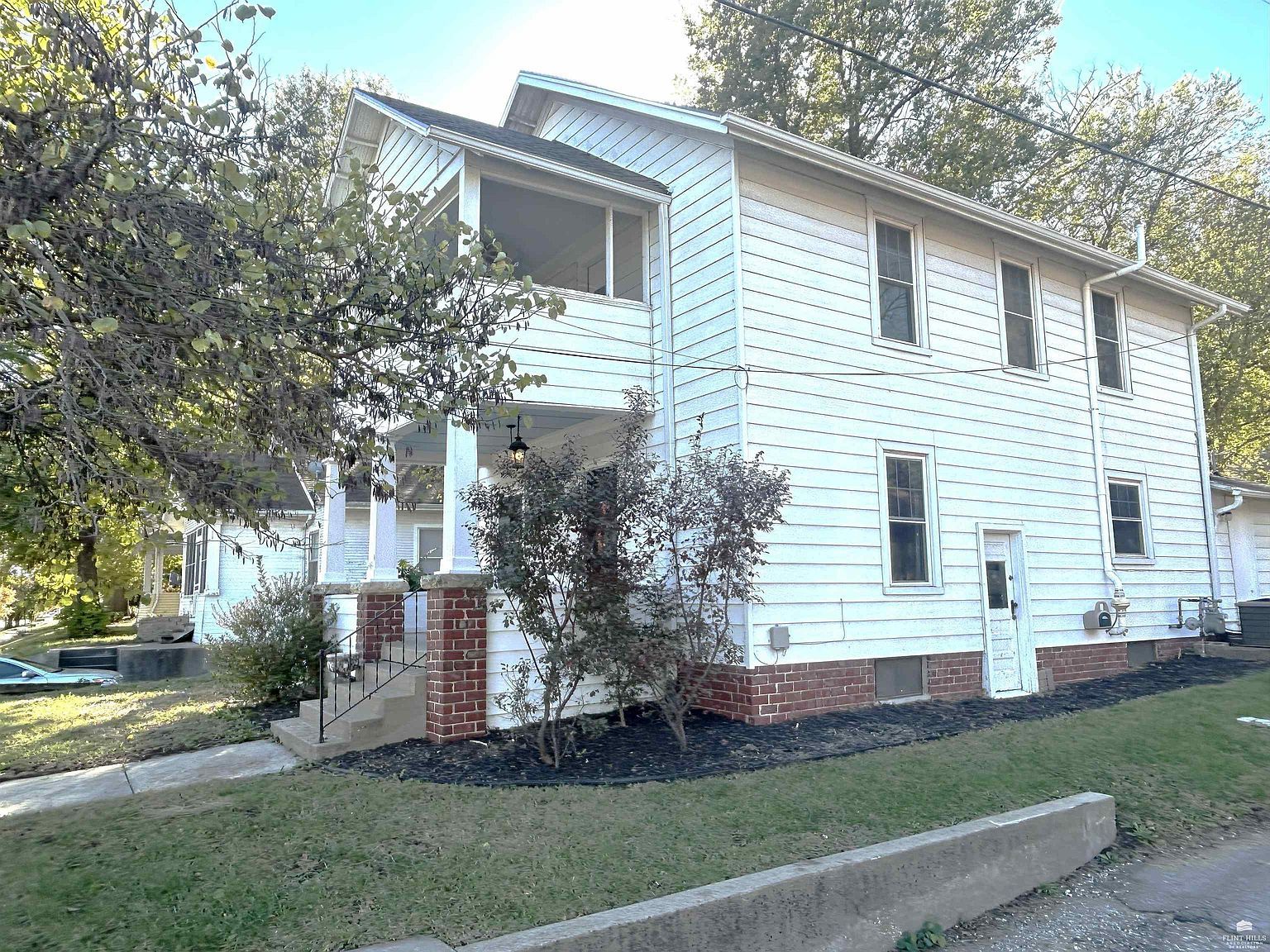 112 S Martin Luther King Jr Dr Manhattan, KS 66502 - Thumbnail 3