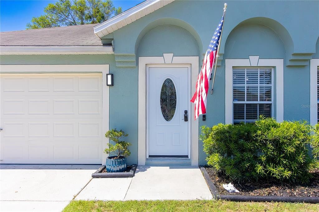 6172 Raleigh St Spring Hill, FL 34606 - Thumbnail 3