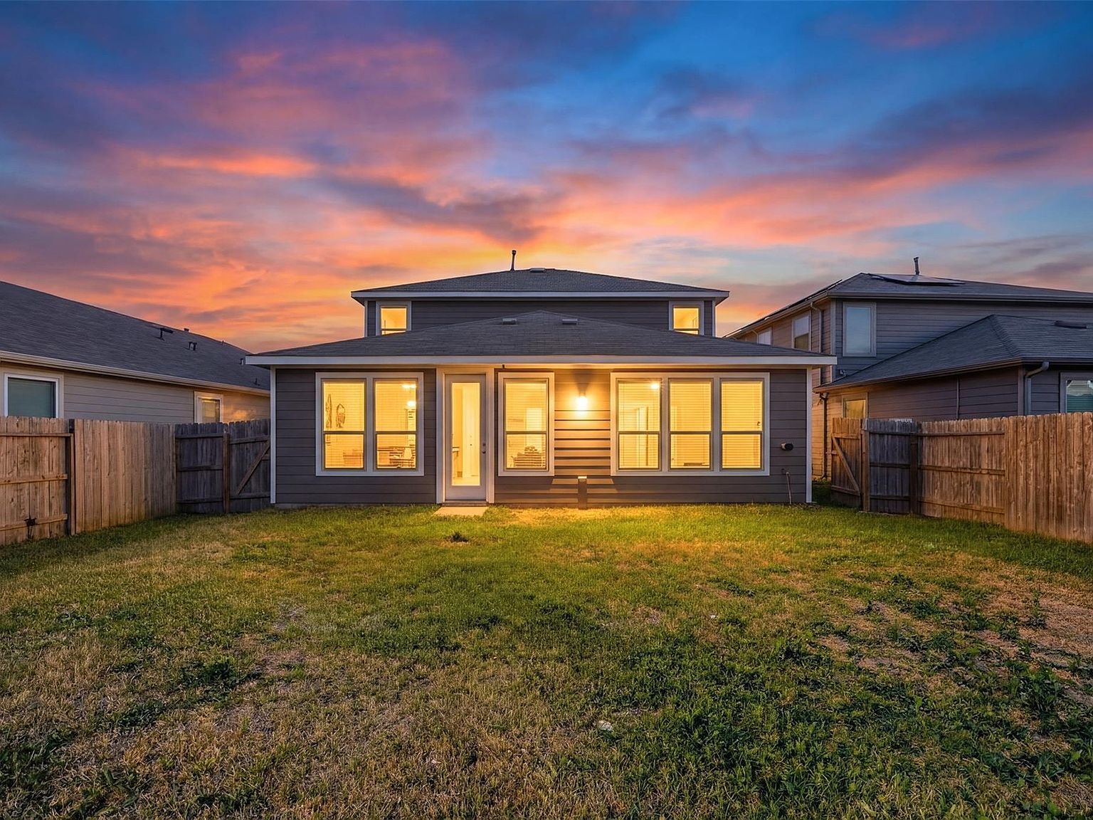 2019 Damasi Ln Fresno, TX 77545 - Thumbnail 3