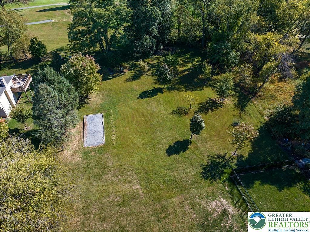 Rosewood Dr Bethlehem, PA 18017 - Thumbnail 3